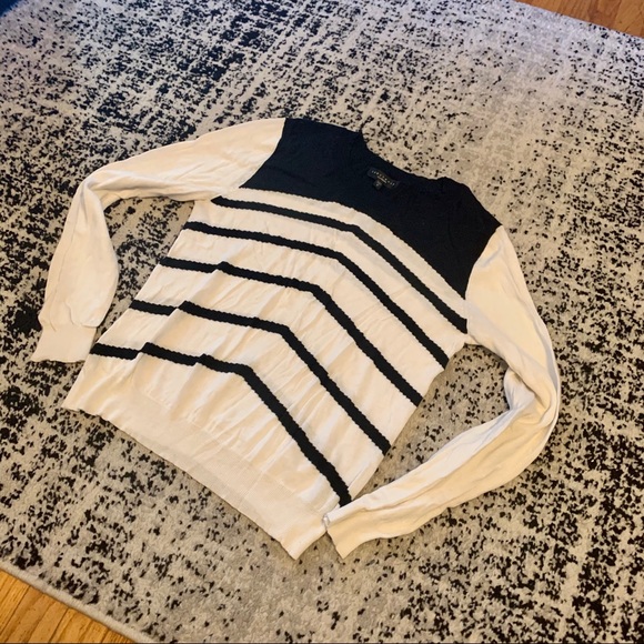 Black and Ivory Sanctuary Sweater, Sz Small - Picture 3 of 9